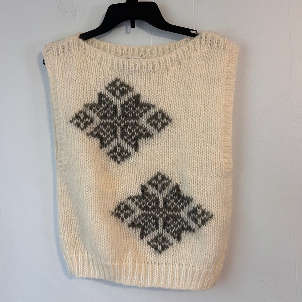 Russ Vintage Hand Knit Sweater Vest Cream Grey Snowflake Nordic Women Medium